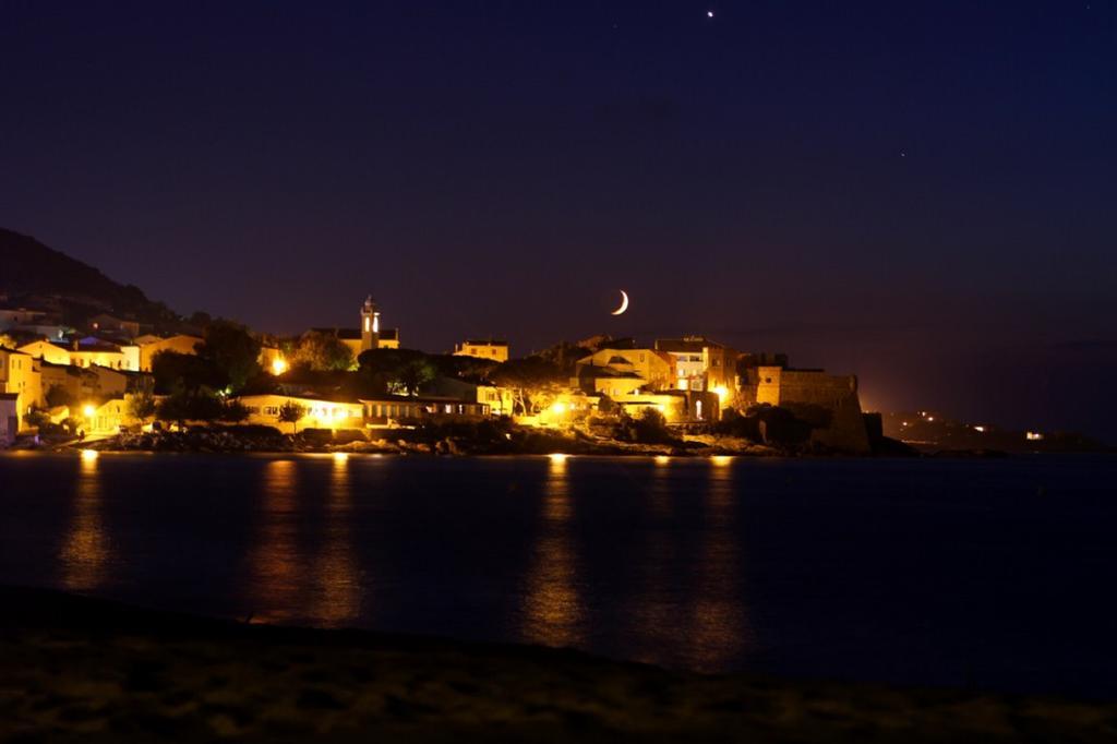 L'Escale Plage Algajola  Exteriör bild